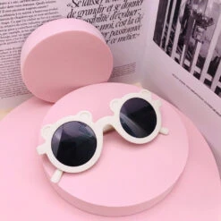 Annie & Charles® Bären Sonnenbrille -Annie & Charles 1613610391032