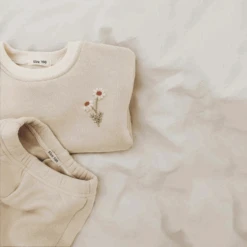 Annie & Charles® Floraler Jogger Für Kinder 9 Annie & Charles® Floraler Jogger Für Kinder -Annie & Charles 4 058bef92 6b93 4ef4 ab8d f2715d02136e