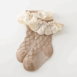 Annie & Charles® Baby Socken Mit Rüschchen -Annie & Charles 4 b1002266 2aee 4842 952f ce491ebfc847