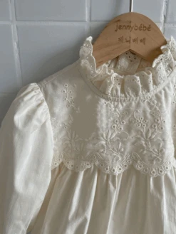 Annie & Charles® Bloomer Aus Bio-Baumwolle Mit Kragen -Annie & Charles 6 09146f4d 4cdb 4287 b0c7 22393fca18dd