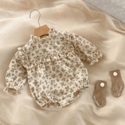 Annie & Charles® Baby Bloomer FLORA -Annie & Charles 9 6bfd576c 4b5d 4215 b116 9f3953e082b3