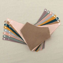 Annie & Charles -Annie & Charles Bildschirmfoto2021 06 04um09.23.04