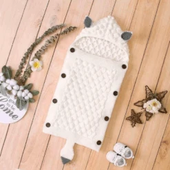 Annie & Charles® Gestrickter Schlafsack -Annie & Charles Bildschirmfoto2021 08 20um10.06.10