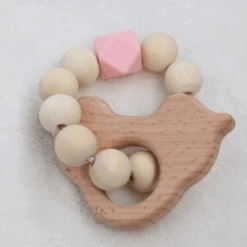 Annie&Charles® Beißring Aus Holz Mit Silikonkugel 8 Annie&Charles® Beißring Aus Holz Mit Silikonkugel -Annie & Charles Screenshot 2021 06 0326US HolzNaturHakelnBabyInfantBeissringZahnenRingArmbandSpielzeugTierGeformtSchmuckZah . 1