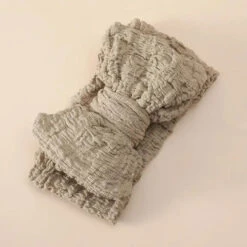 Von Annie & Charles® Baby Schleifen Haarband -Annie & Charles b5958abea902d8a32aa4dfeb91a0d1401dd2e6985e1d8c13f0590ccd0cb5da4c 45f8afee 090c 4a1a 9014 93dfb292d81b