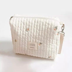 Annie & Charles® Wickeltasche -Annie & Charles image a3dfe731 af51 4743 a2dd 51099f2ec48d